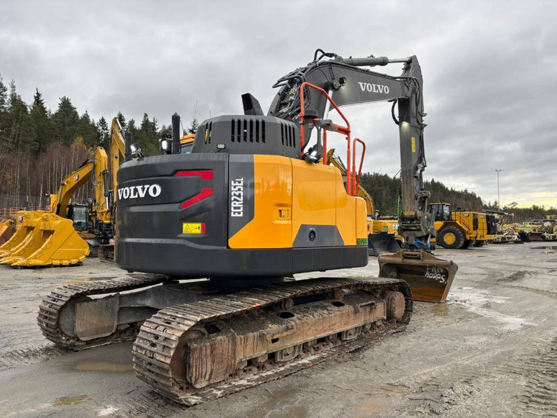 Volvo ECR 235 E - حفار زحاف: صورة 3 Volvo ECR 235 E - حفار زحاف: صورة 3