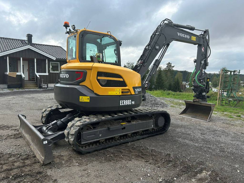 Volvo ECR 88 D PRO - حفارة مُصَّغرة: صورة 3 Volvo ECR 88 D PRO - حفارة مُصَّغرة: صورة 3