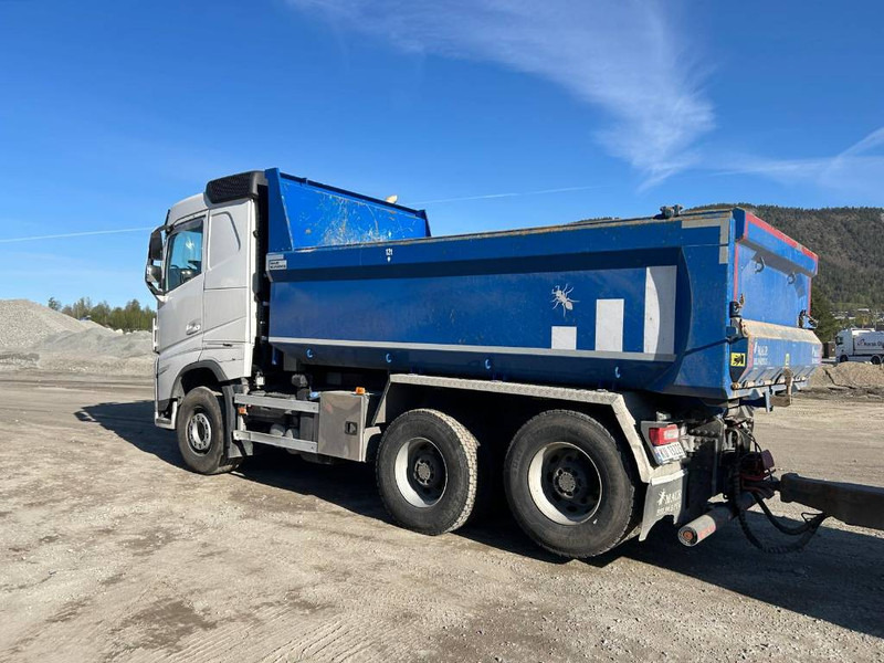 Volvo FH 540 6x4 + Maur trippelkjerre - شاحنة قلاب: صورة 3 Volvo FH 540 6x4 + Maur trippelkjerre - شاحنة قلاب: صورة 3
