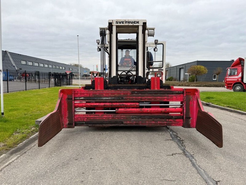 Bolzoni PULP BALE CLAMP P-1000-LS - ملحق: صورة 4 Bolzoni PULP BALE CLAMP P-1000-LS - ملحق: صورة 4