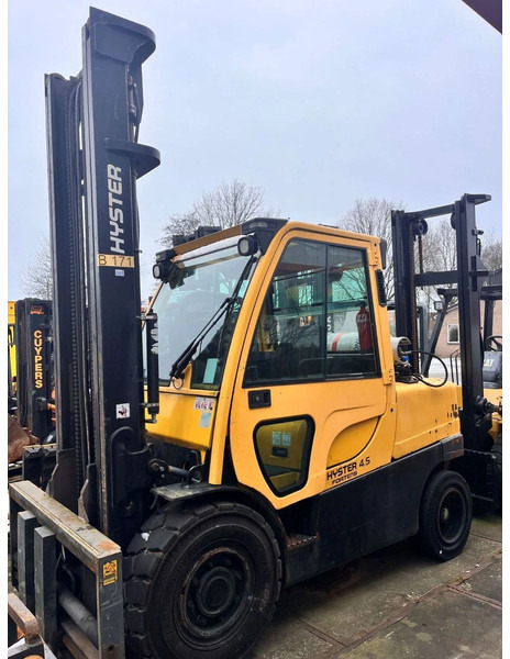 Hyster H4.5FT6 - رافعة شوكية تعمل بالغاز: صورة 1 Hyster H4.5FT6 - رافعة شوكية تعمل بالغاز: صورة 1