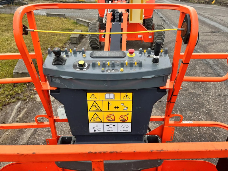 JLG EC520AJ 18m FOR RENT ONLY - شاحنة ذراع مفصلي: صورة 5 JLG EC520AJ 18m FOR RENT ONLY - شاحنة ذراع مفصلي: صورة 5