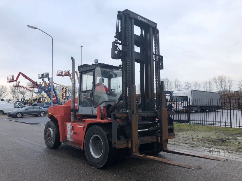 Kalmar DCE 120-6 - رافعة شوكية ديزل: صورة 3 Kalmar DCE 120-6 - رافعة شوكية ديزل: صورة 3