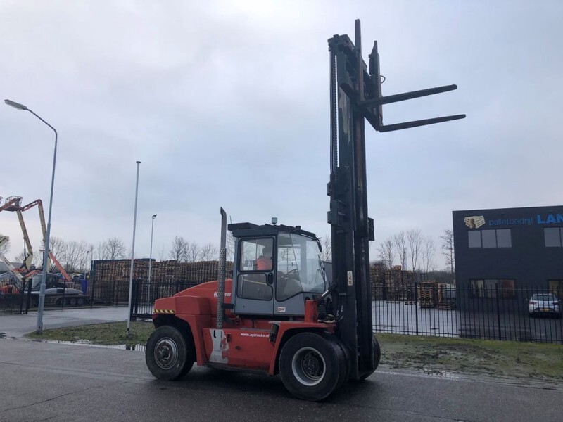 Kalmar DCE 120-6 - رافعة شوكية ديزل: صورة 5 Kalmar DCE 120-6 - رافعة شوكية ديزل: صورة 5