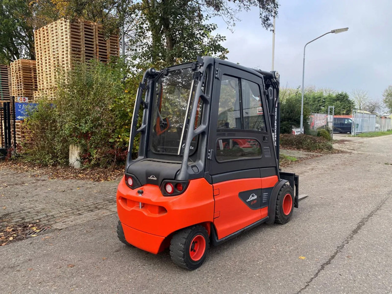 Linde E35L-01 - رافعة شوكية كهربائية: صورة 5 Linde E35L-01 - رافعة شوكية كهربائية: صورة 5