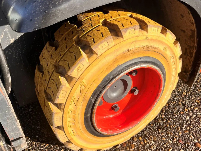 رافعة شوكية تعمل بالغاز Linde H20T-01: صورة 11