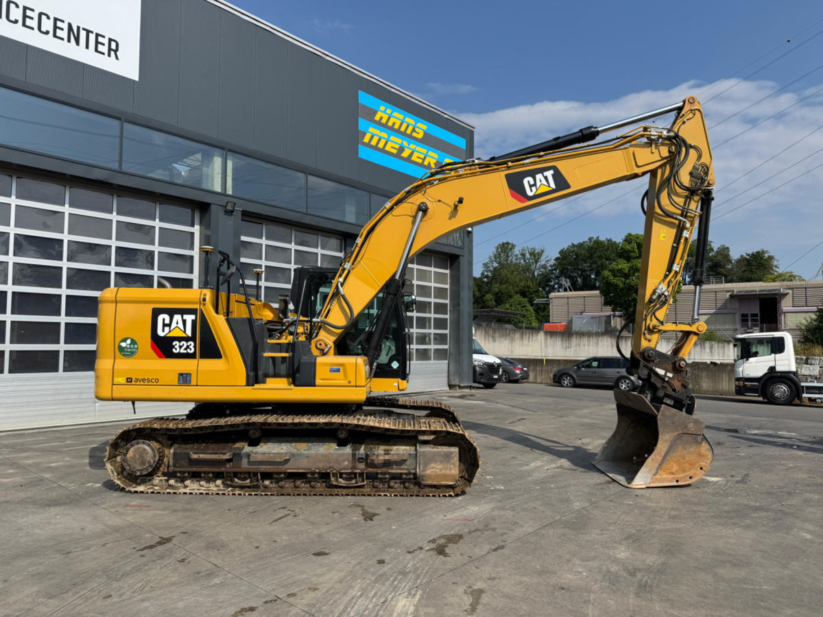 CATERPILLAR 323NG GPS 4x Schaufeln - حفار زحاف: صورة 3 CATERPILLAR 323NG GPS 4x Schaufeln - حفار زحاف: صورة 3