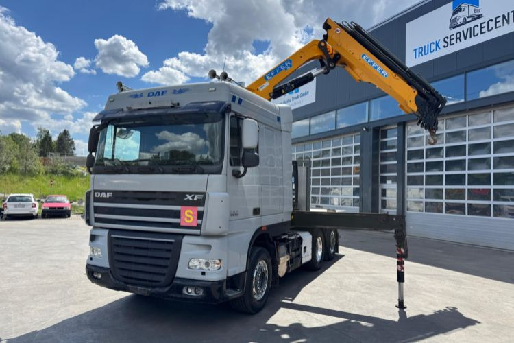 DAF XF510 Effer 255-5 6x2 SZM/Pritsche - شاحنة كرين: صورة 1 DAF XF510 Effer 255-5 6x2 SZM/Pritsche - شاحنة كرين: صورة 1