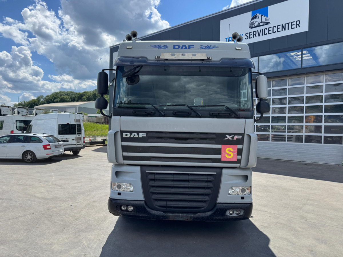 DAF XF510 Effer 255-5 6x2 SZM/Pritsche - شاحنة كرين: صورة 3 DAF XF510 Effer 255-5 6x2 SZM/Pritsche - شاحنة كرين: صورة 3