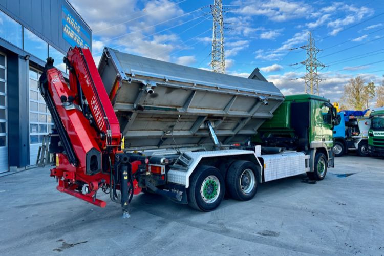 FASSI | 185-5 mit Heckkonsole - شاحنة: صورة 4 FASSI | 185-5 mit Heckkonsole - شاحنة: صورة 4