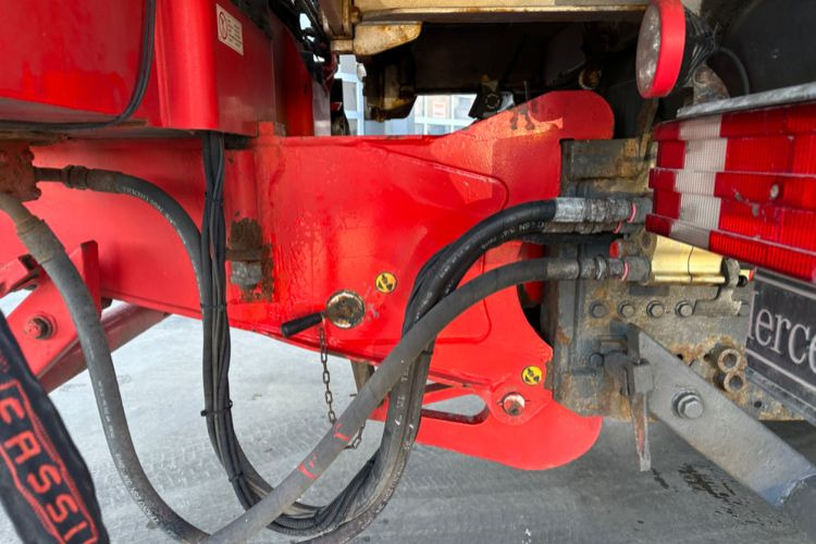 FASSI | 185-5 mit Heckkonsole - شاحنة: صورة 5 FASSI | 185-5 mit Heckkonsole - شاحنة: صورة 5
