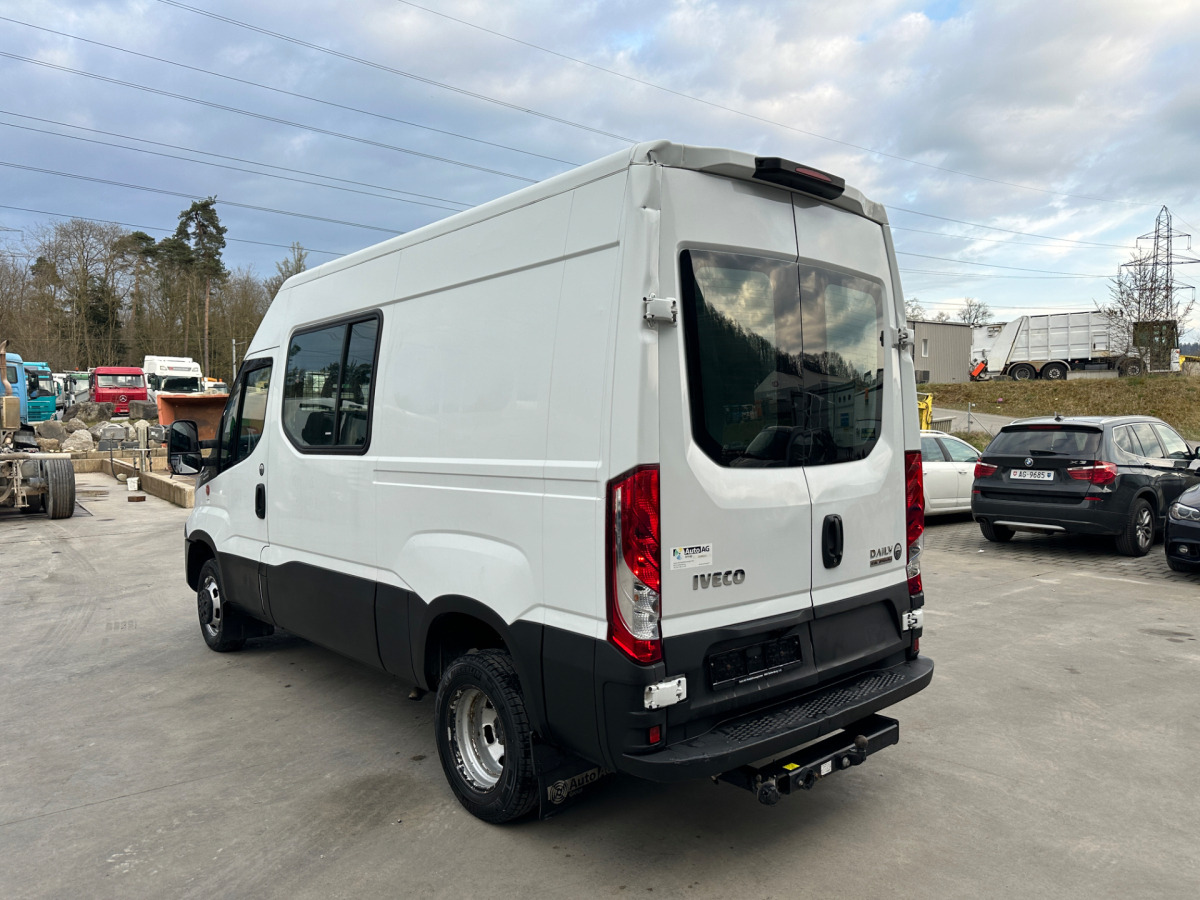 IVECO 35C18V Daily Servicewagen Sortimo IVECO 35C18V Daily Servicewagen Sortimo: صورة 11 IVECO 35C18V Daily Servicewagen Sortimo IVECO 35C18V Daily Servicewagen Sortimo: صورة 11