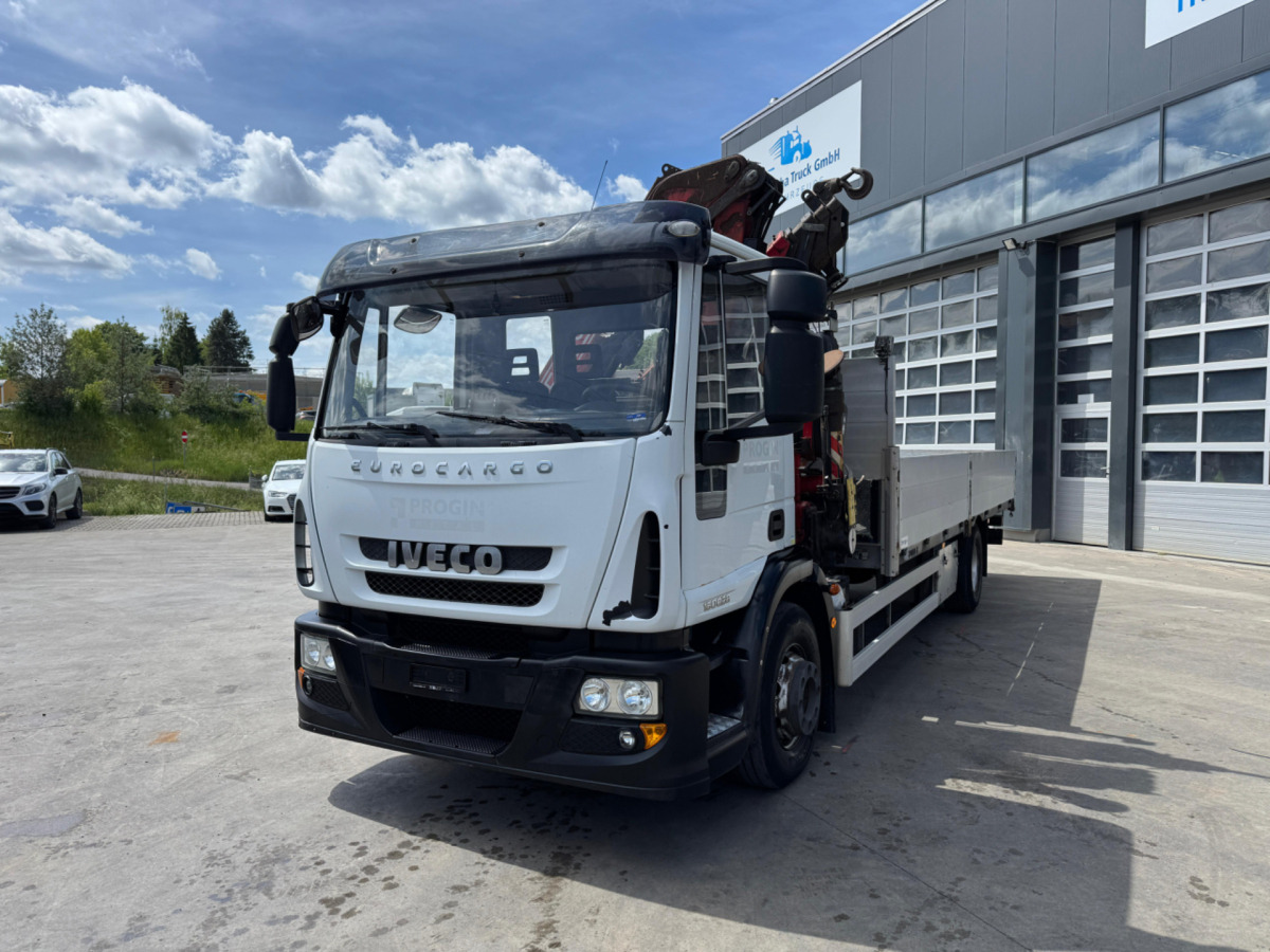 IVECO Eurocargo 160E28 Fassi 135-4 - شاحنة كرين: صورة 1 IVECO Eurocargo 160E28 Fassi 135-4 - شاحنة كرين: صورة 1
