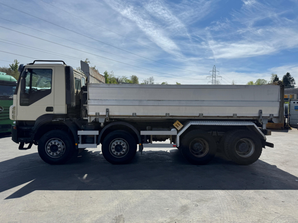 IVECO Trakker 450 8x4 IVECO Trakker 450 8x4: صورة 9