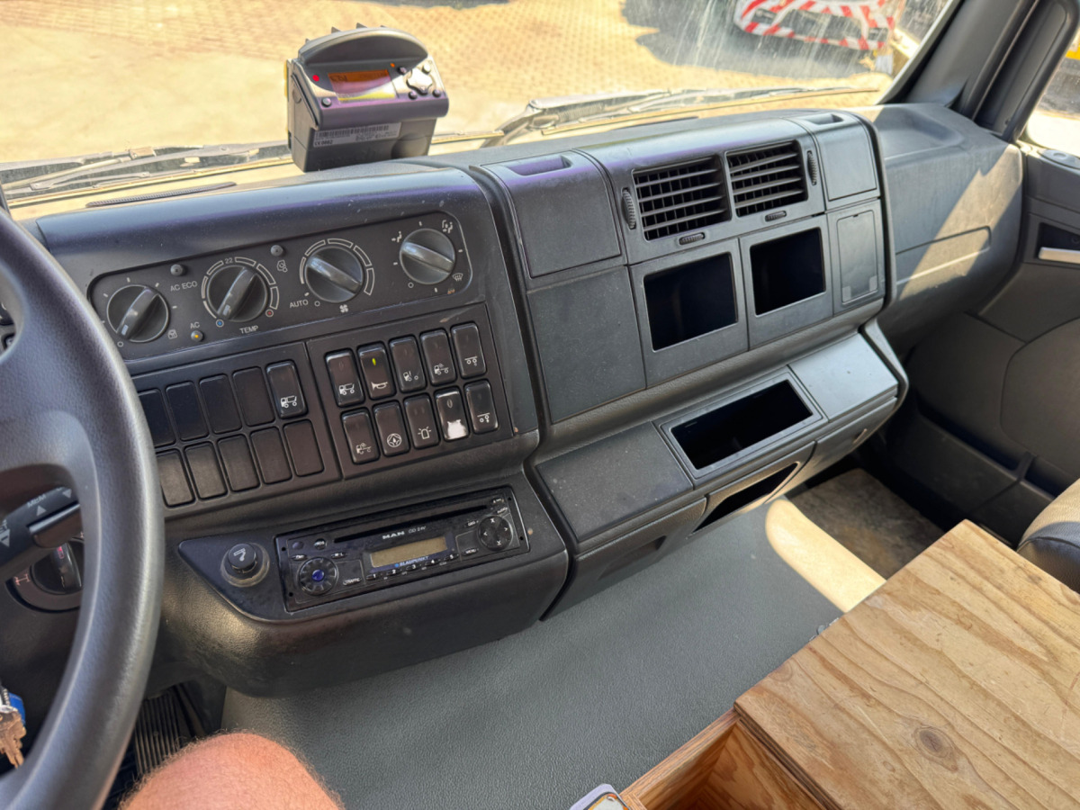 شاحنة قلاب, شاحنة كرين MAN TGA 28.430 6x4-4 Kran: صورة 14 شاحنة قلاب, شاحنة كرين MAN TGA 28.430 6x4-4 Kran: صورة 14