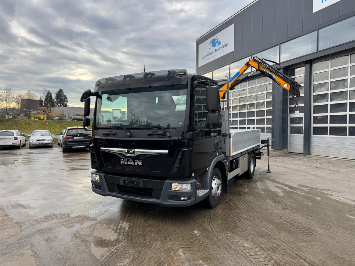 MAN TGL 12.250 Effer 35/3 - شاحنة كرين: صورة 1 MAN TGL 12.250 Effer 35/3 - شاحنة كرين: صورة 1