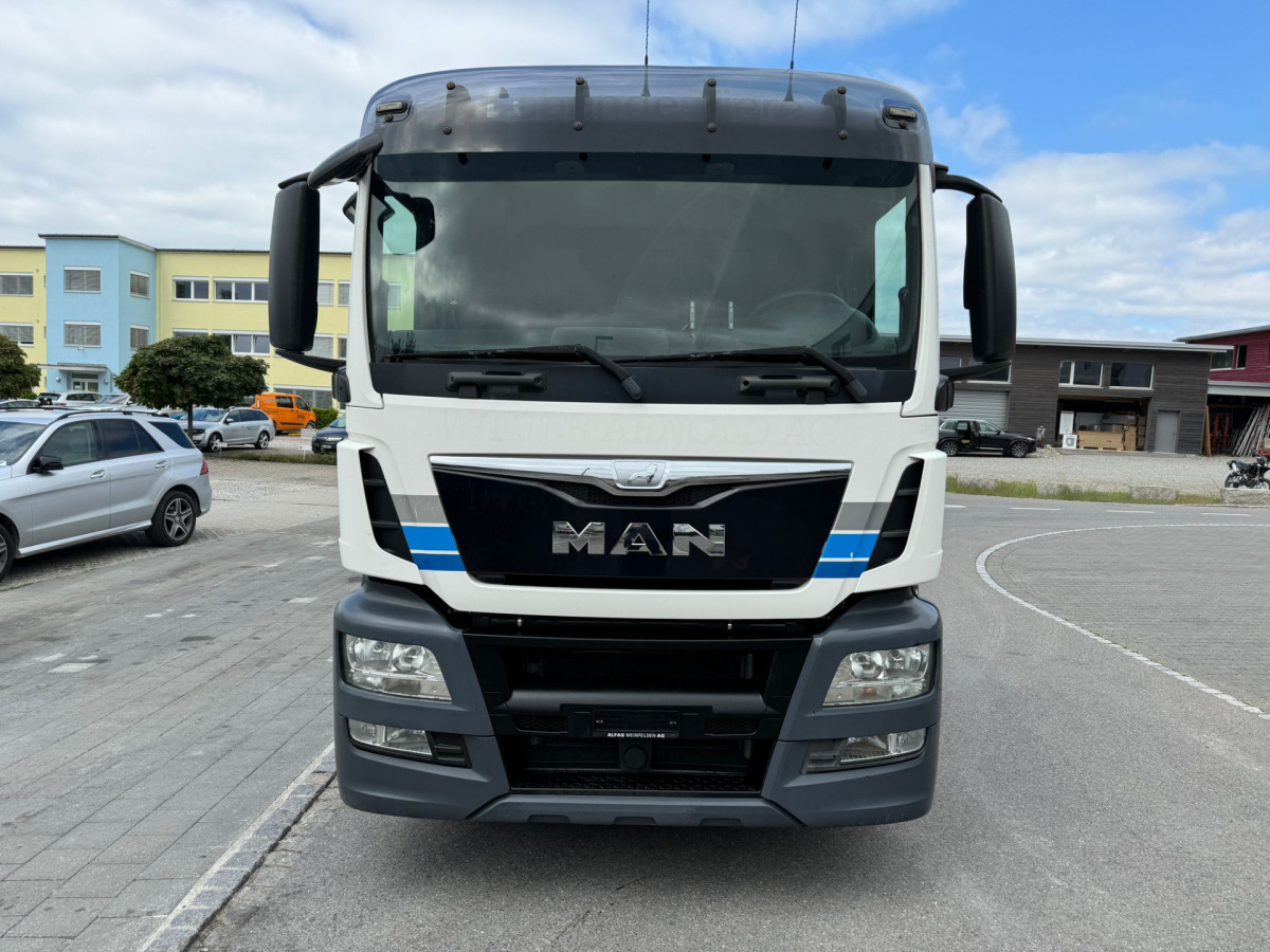 MAN TGS 26.440 6x2 Chassis - شاحنة هيكل كابينة: صورة 2 MAN TGS 26.440 6x2 Chassis - شاحنة هيكل كابينة: صورة 2
