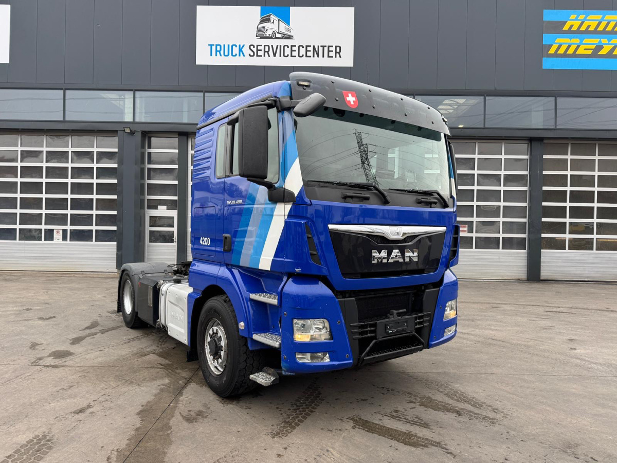 MAN TGX 18.480 4x4H Hydraulik&Kompressor - وحدة جر: صورة 3 MAN TGX 18.480 4x4H Hydraulik&Kompressor - وحدة جر: صورة 3