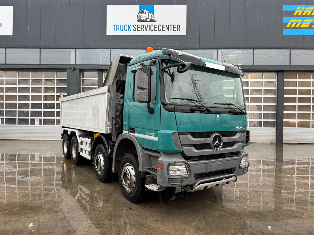 MERCEDES 3248 8x4 Rückwärtskipper 15m3 - شاحنة قلاب: صورة 4 MERCEDES 3248 8x4 Rückwärtskipper 15m3 - شاحنة قلاب: صورة 4