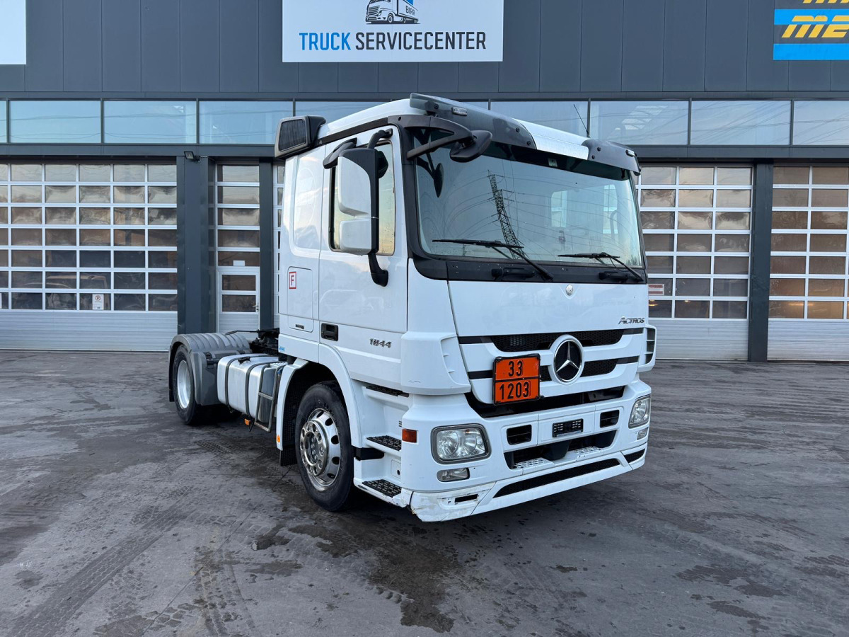 MERCEDES Actros 1844 4x2 ADR - وحدة جر: صورة 3 MERCEDES Actros 1844 4x2 ADR - وحدة جر: صورة 3