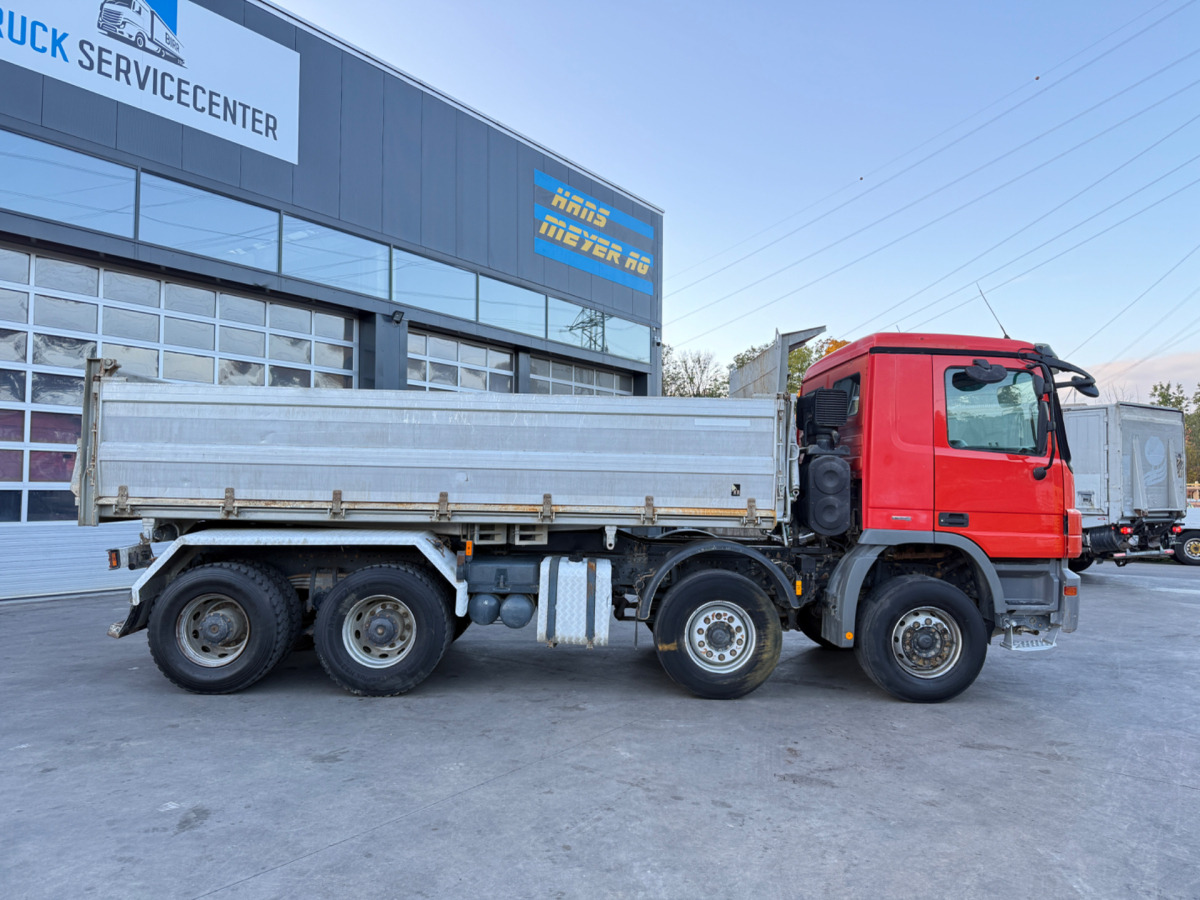 MERCEDES Actros 3246 8x4 E5 Meiller 3S - شاحنة قلاب: صورة 5 MERCEDES Actros 3246 8x4 E5 Meiller 3S - شاحنة قلاب: صورة 5