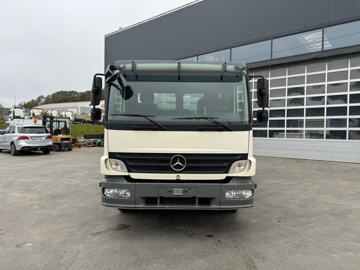 MERCEDES Atego 1329 4x2 Hiab 088-2 - شاحنة قلاب, شاحنة كرين: صورة 3 MERCEDES Atego 1329 4x2 Hiab 088-2 - شاحنة قلاب, شاحنة كرين: صورة 3