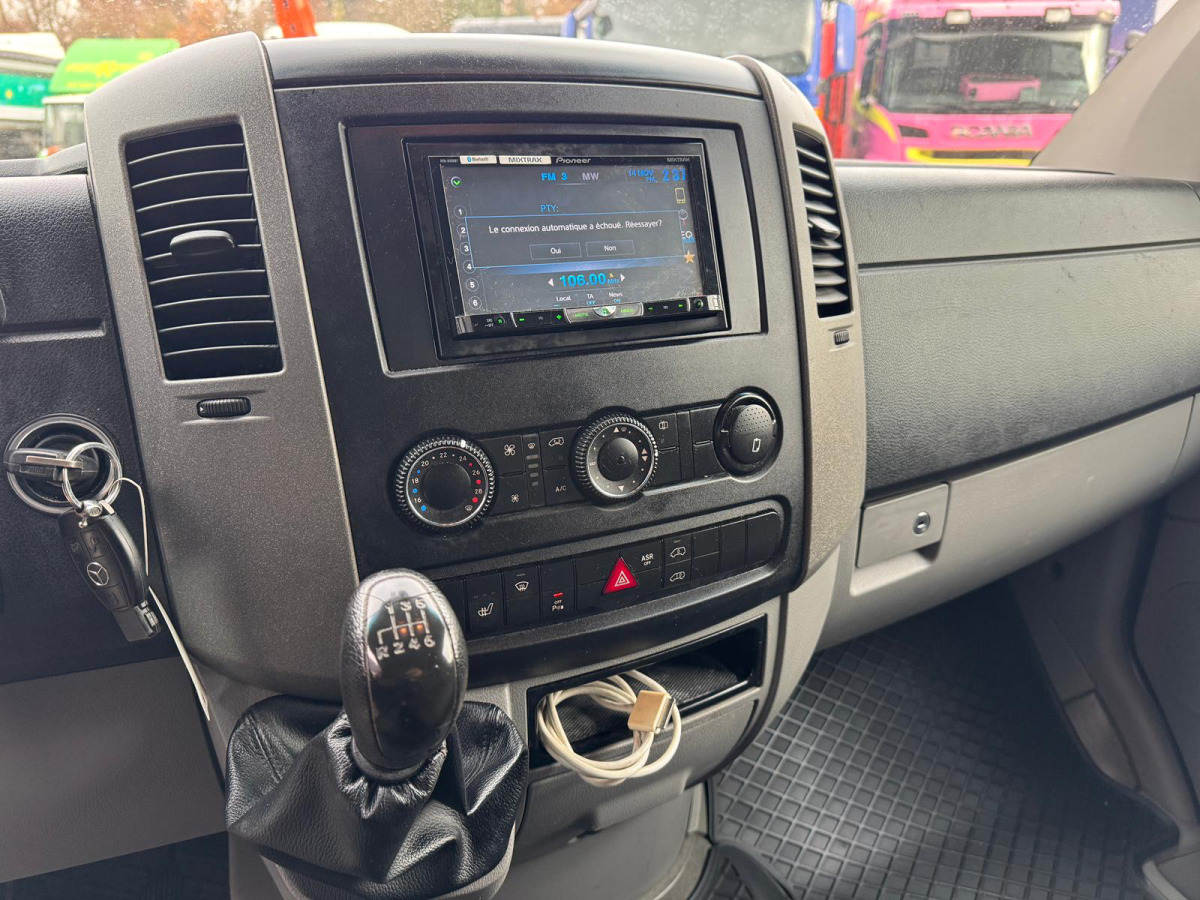 فان MERCEDES Sprinter 316CDI 4x4: صورة 13