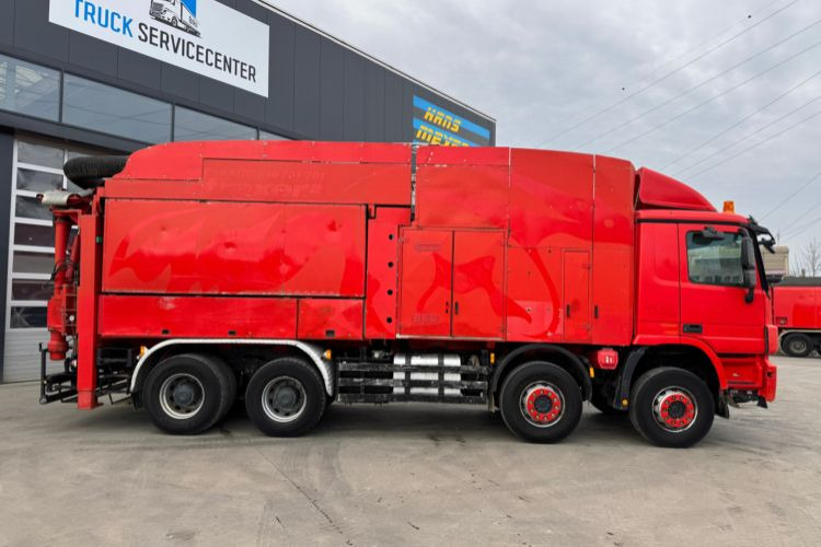 Mercedes-Benz Actros 4144 8x4 MTS Saugbagger - شاحنة الشفط: صورة 4 Mercedes-Benz Actros 4144 8x4 MTS Saugbagger - شاحنة الشفط: صورة 4