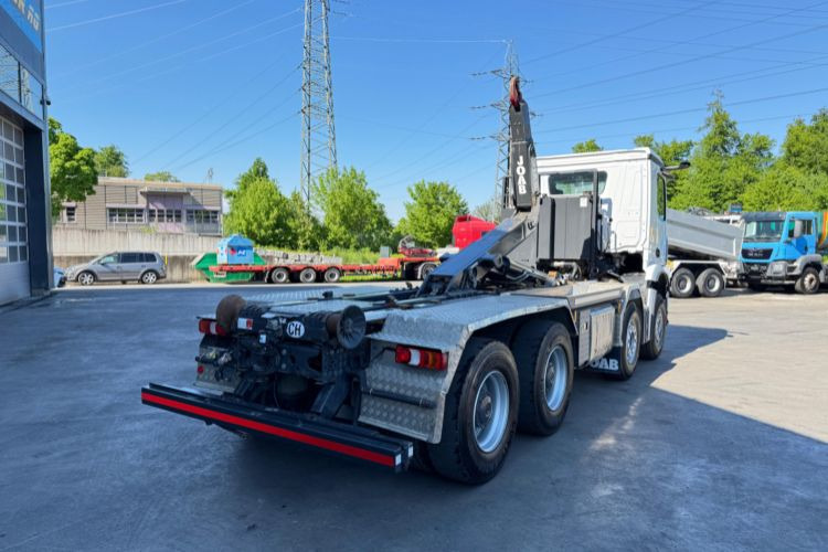 Mercedes-Benz Arocs 3251 8x4 - شاحنة ذات خطاف: صورة 5 Mercedes-Benz Arocs 3251 8x4 - شاحنة ذات خطاف: صورة 5