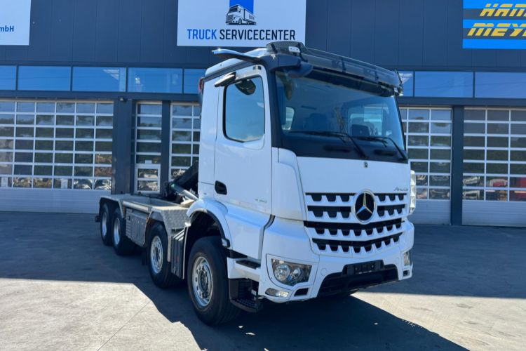 Mercedes-Benz Arocs 3251 8x4 - شاحنة ذات خطاف: صورة 3 Mercedes-Benz Arocs 3251 8x4 - شاحنة ذات خطاف: صورة 3