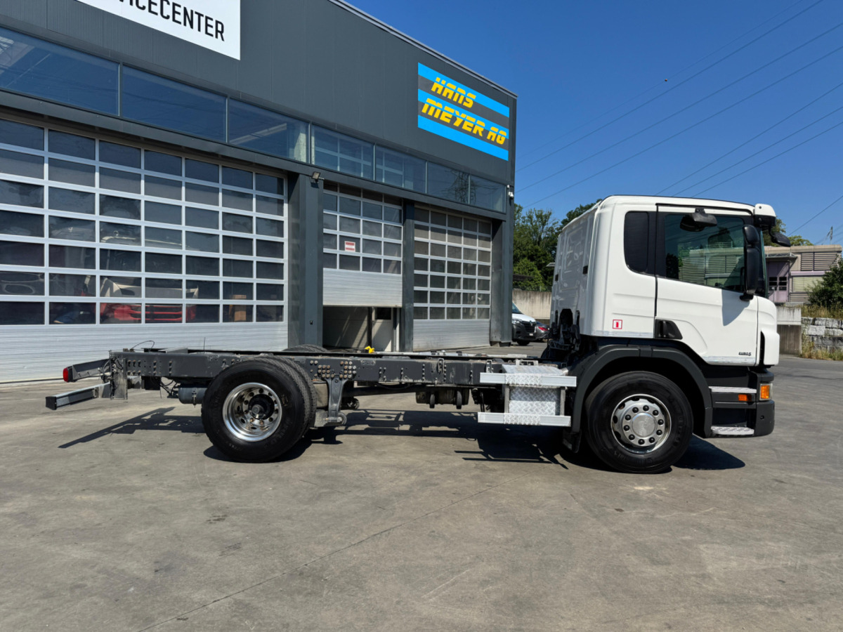 SCANIA P400 4x2 Chassis - شاحنة هيكل كابينة: صورة 4 SCANIA P400 4x2 Chassis - شاحنة هيكل كابينة: صورة 4