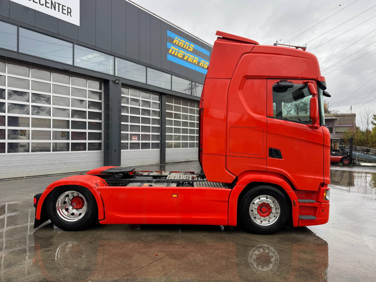 SCANIA S500 4x2 2 Tank 1000L - وحدة جر: صورة 4 SCANIA S500 4x2 2 Tank 1000L - وحدة جر: صورة 4