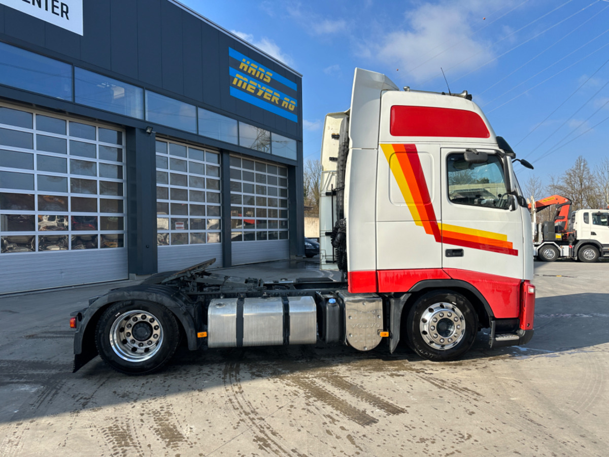 VOLVO FH-420 4x2 Lowdeck - وحدة جر: صورة 5 VOLVO FH-420 4x2 Lowdeck - وحدة جر: صورة 5