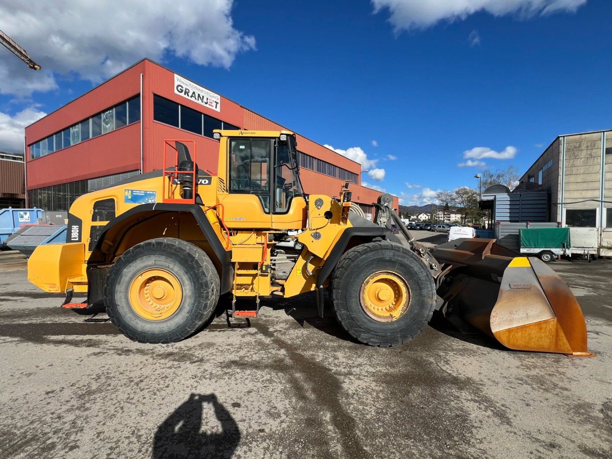 اللودر بعجل VOLVO L180H: صورة 14 اللودر بعجل VOLVO L180H: صورة 14