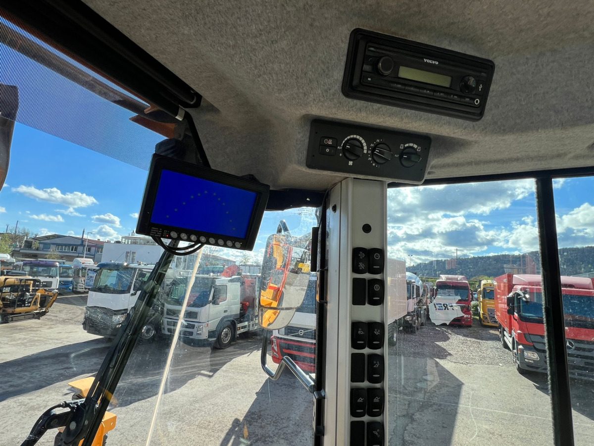 اللودر بعجل VOLVO L180H: صورة 8 اللودر بعجل VOLVO L180H: صورة 8