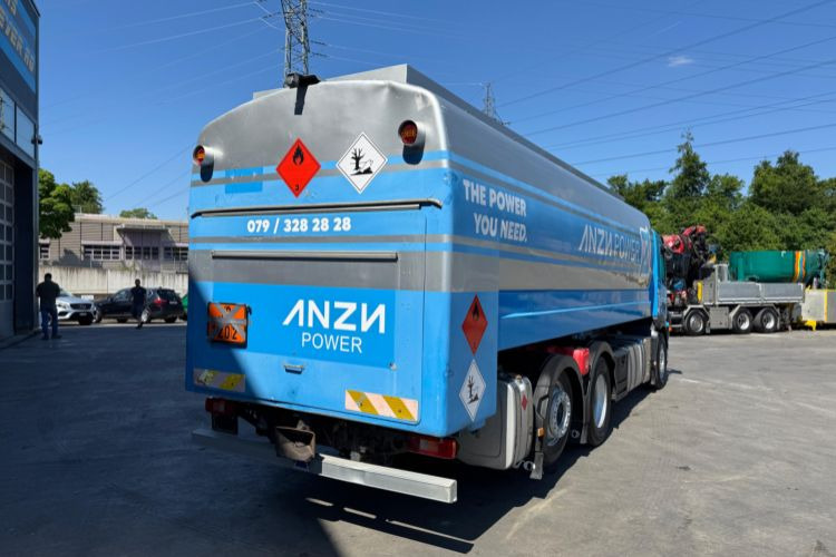 Volvo FM-500 6x2 Tankwagen - شاحنة صهريج: صورة 4 Volvo FM-500 6x2 Tankwagen - شاحنة صهريج: صورة 4
