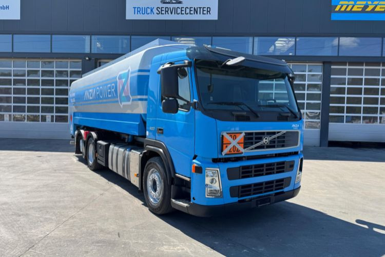 Volvo FM-500 6x2 Tankwagen - شاحنة صهريج: صورة 2 Volvo FM-500 6x2 Tankwagen - شاحنة صهريج: صورة 2
