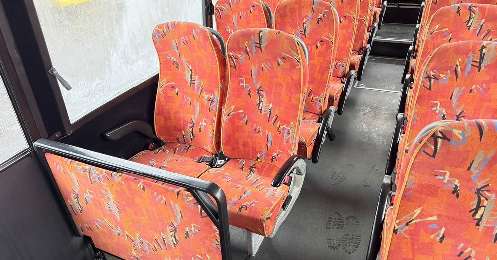 مركبة كوتش Bova FLD127 Futura / 13m / Klima / 65 miejsc / Cena 63500 zł netto: صورة 12