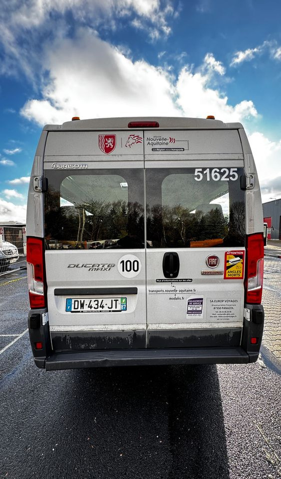 Fiat Ducato / 17 miejsc / EURO 6/ IGŁA !!!/ Cena:75000 zł netto - حافلة صغيرة, ميكروباص: صورة 3 Fiat Ducato / 17 miejsc / EURO 6/ IGŁA !!!/ Cena:75000 zł netto - حافلة صغيرة, ميكروباص: صورة 3