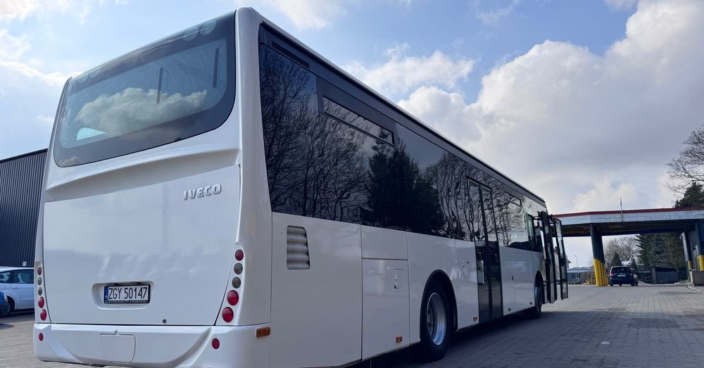 Irisbus Crossway LE / Manualna skrzynia biegów / 36 miejsc / niskowejściowy / Cena: 62000zł netto - حافلة المدينة: صورة 2 Irisbus Crossway LE / Manualna skrzynia biegów / 36 miejsc / niskowejściowy / Cena: 62000zł netto - حافلة المدينة: صورة 2
