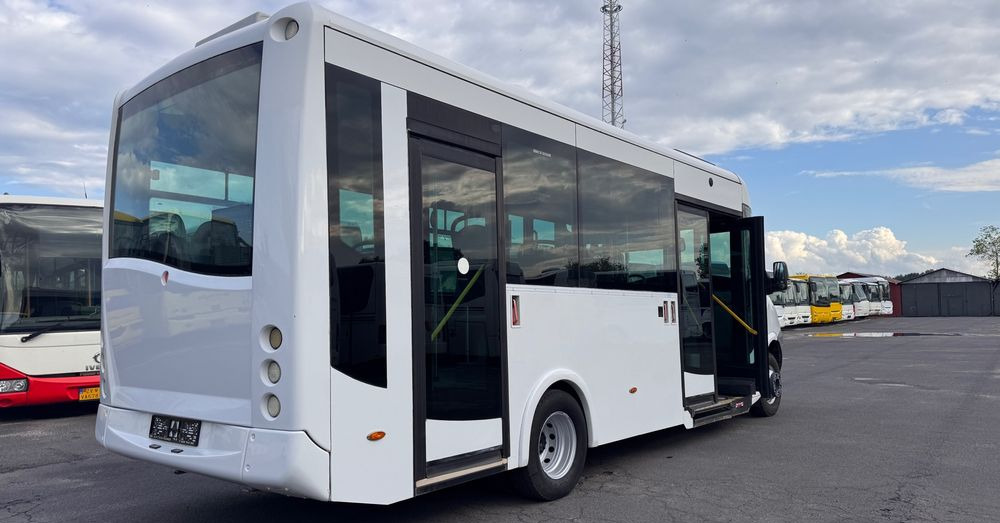 Irisbus Cytios 4/ miejski niskowejściowy/ Klimatyzacja /Cena:83000 zł netto - حافلة سوبربان: صورة 5 Irisbus Cytios 4/ miejski niskowejściowy/ Klimatyzacja /Cena:83000 zł netto - حافلة سوبربان: صورة 5