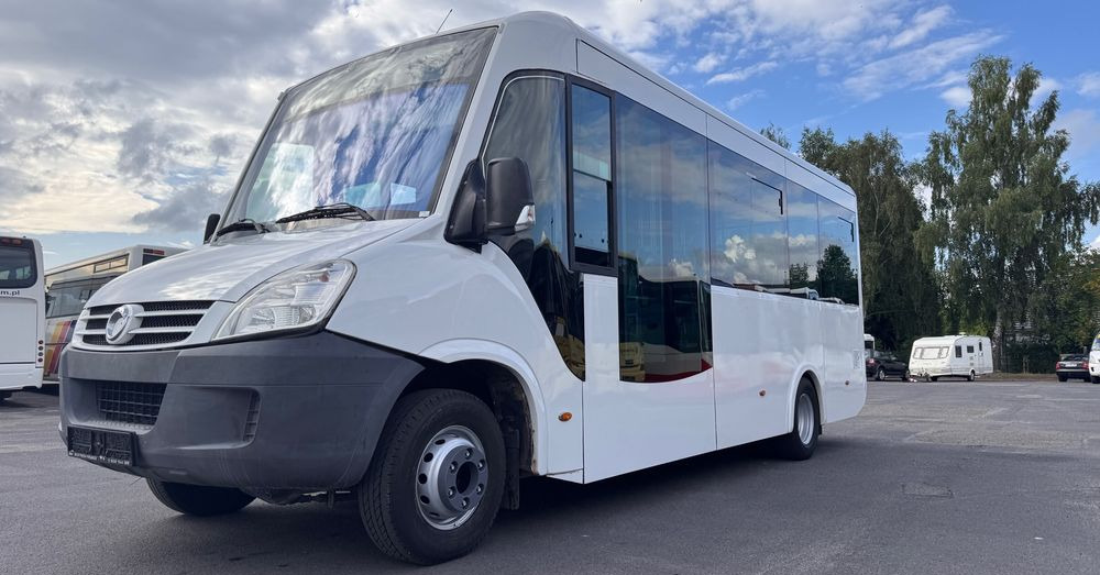 Irisbus Cytios 4/ miejski niskowejściowy/ Klimatyzacja /Cena:83000 zł netto - حافلة سوبربان: صورة 2 Irisbus Cytios 4/ miejski niskowejściowy/ Klimatyzacja /Cena:83000 zł netto - حافلة سوبربان: صورة 2