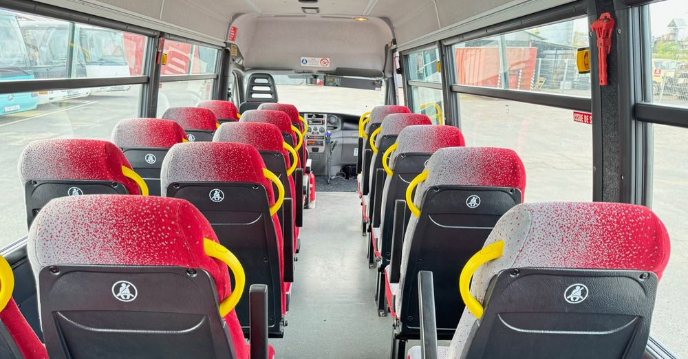 حافلة صغيرة, ميكروباص Irisbus Iveco Daily / 23 miejsca / Cena 87000 zł netto: صورة 9