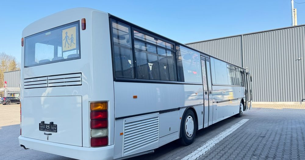 Irisbus Recreo / 64 miejsc / ŁADNY/ Cena:32000zł netto - حافلة سوبربان: صورة 4 Irisbus Recreo / 64 miejsc / ŁADNY/ Cena:32000zł netto - حافلة سوبربان: صورة 4