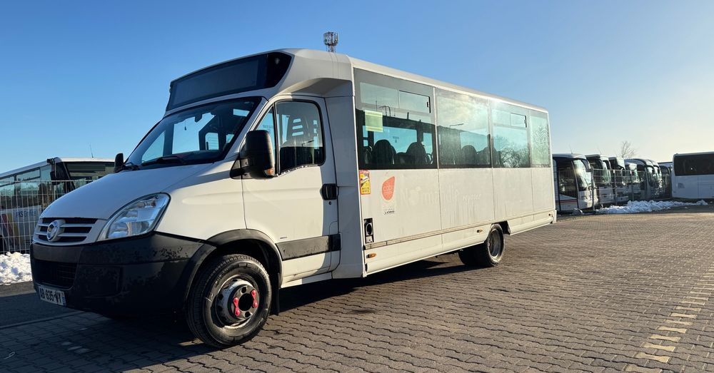 Iveco Aptineo / mała klima / 28 miejsc / winda / CENA: 67500 zł netto - حافلة صغيرة, ميكروباص: صورة 2 Iveco Aptineo / mała klima / 28 miejsc / winda / CENA: 67500 zł netto - حافلة صغيرة, ميكروباص: صورة 2