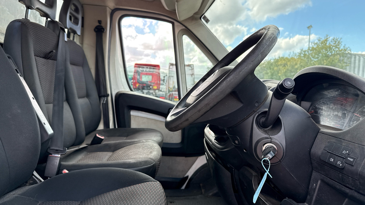 CITROEN RELAY 35 2.2 HDi Tipper 130ps - قلاب صغير: صورة 5 CITROEN RELAY 35 2.2 HDi Tipper 130ps - قلاب صغير: صورة 5