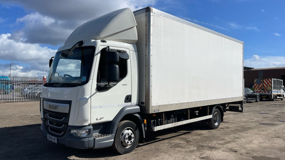 DAF LF 180 - شاحنة مقفلة: صورة 2 DAF LF 180 - شاحنة مقفلة: صورة 2