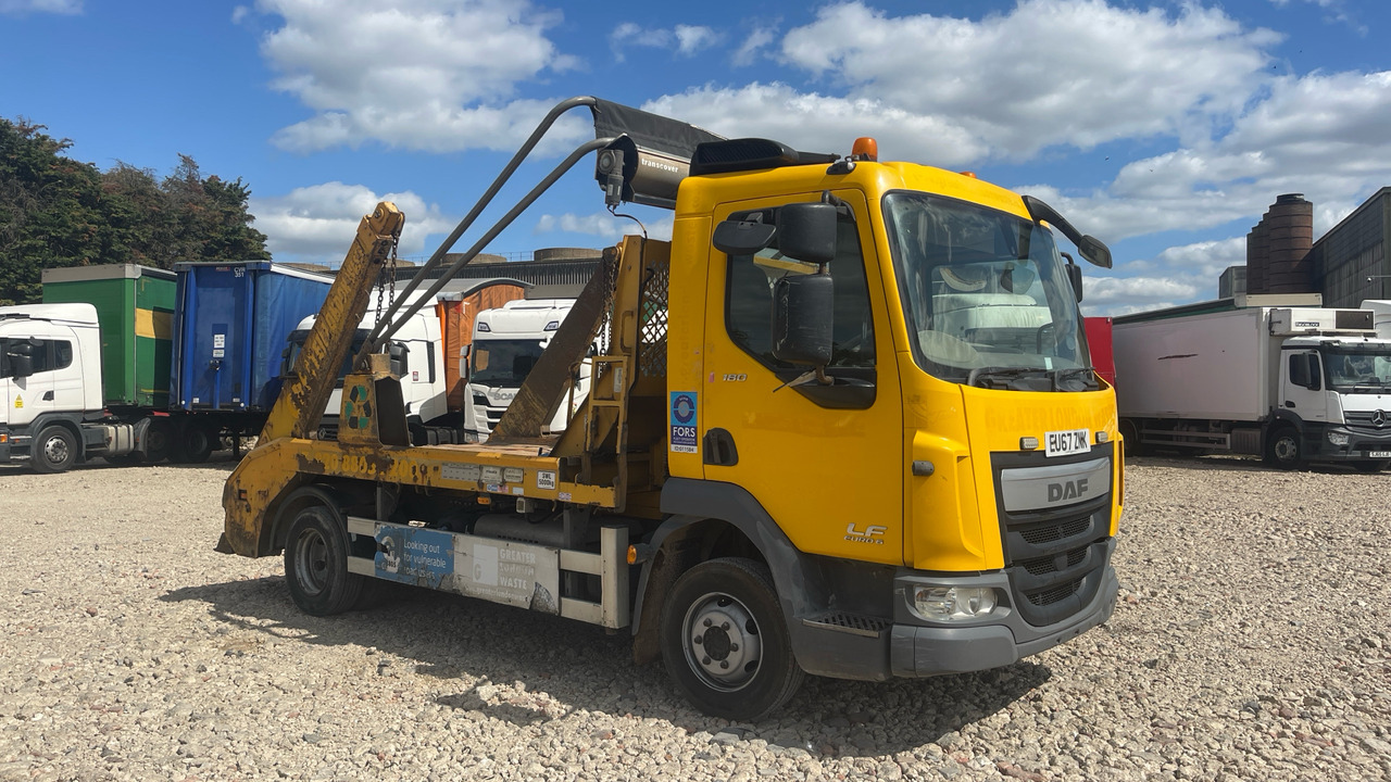 DAF LF 180 - شاحنة نقل المخلفات: صورة 1 DAF LF 180 - شاحنة نقل المخلفات: صورة 1