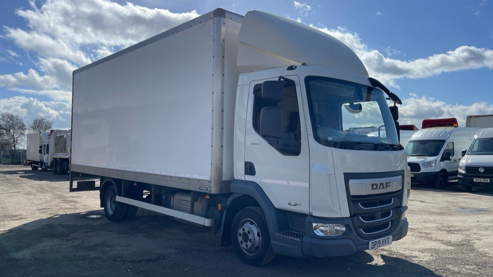 DAF LF 180 - شاحنة مقفلة: صورة 1 DAF LF 180 - شاحنة مقفلة: صورة 1
