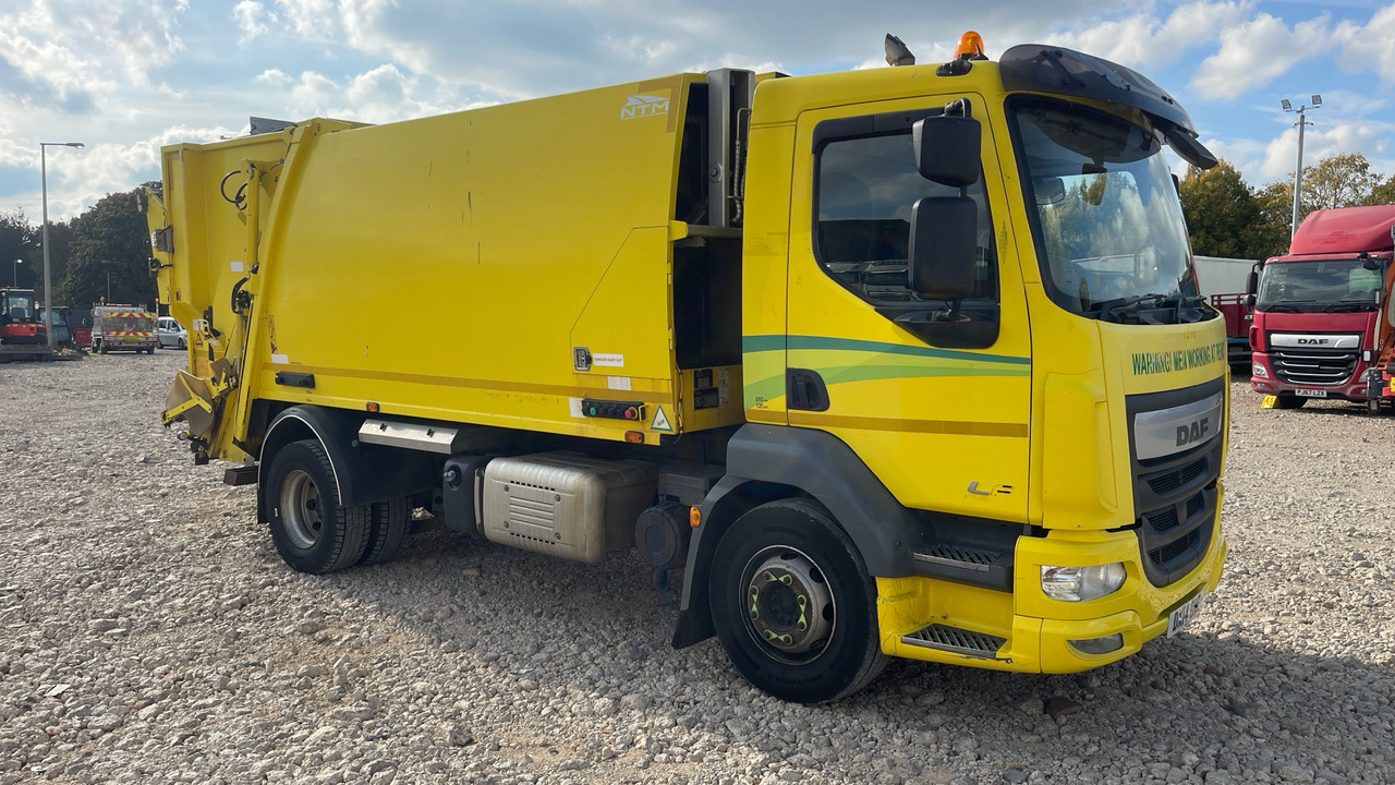DAF LF 220 - شاحنة النفايات: صورة 1 DAF LF 220 - شاحنة النفايات: صورة 1